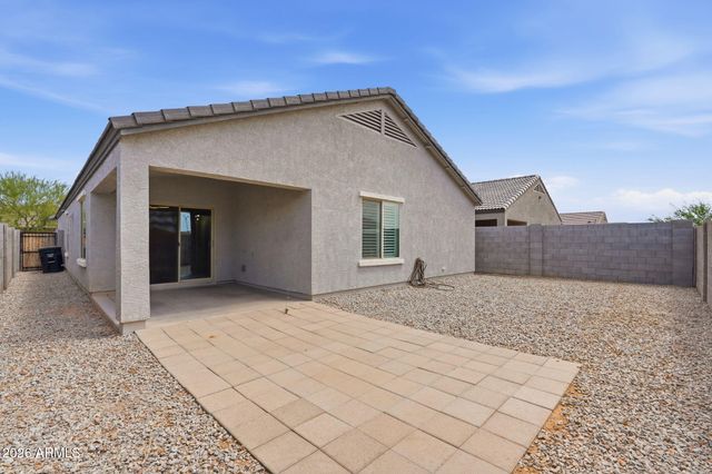 1981 N LEWIS Place, Casa Grande, AZ 85122