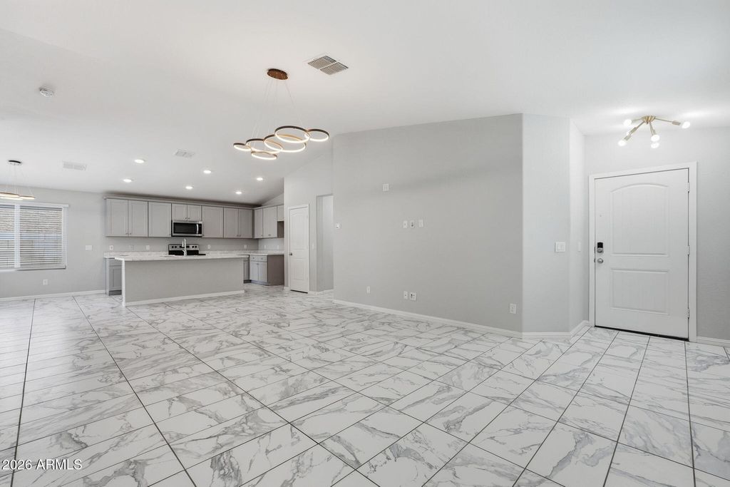 1981 N LEWIS Place, Casa Grande, AZ 85122 — photo 4