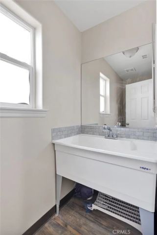 6720 Mono Road, Phelan, CA 92371