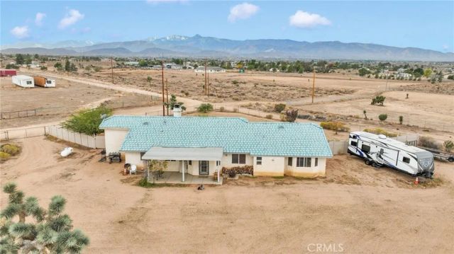 6720 Mono Road, Phelan, CA 92371