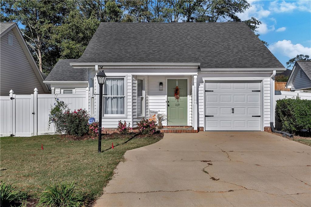 109 Brittania Circle, Anderson, SC 29621