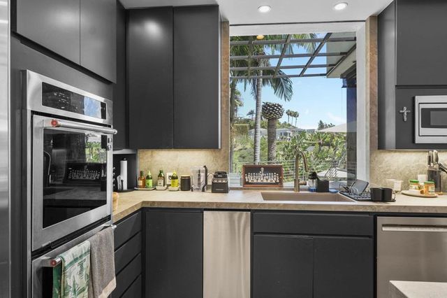 14821 Calle Montelibano, Rancho Santa Fe, CA 92067
