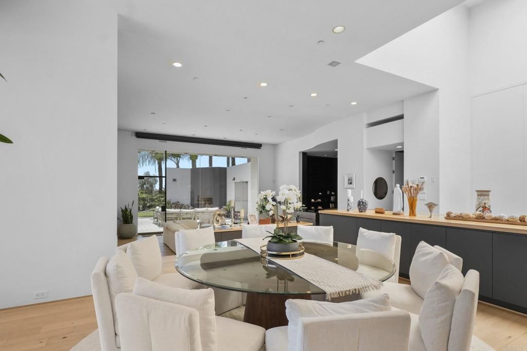 Image 31 of property listing at 14821 Calle Montelibano, Rancho Santa Fe, CA 92067