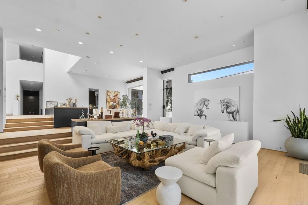 Image 40 of property listing at 14821 Calle Montelibano, Rancho Santa Fe, CA 92067