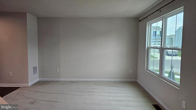 11 ORCHARD RD, Seaford, DE 19973