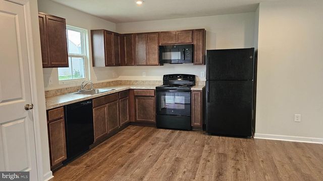 11 ORCHARD RD, Seaford, DE 19973