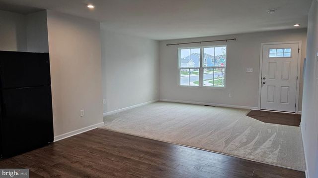 11 ORCHARD RD, Seaford, DE 19973