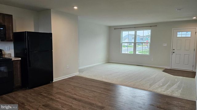 11 ORCHARD RD, Seaford, DE 19973