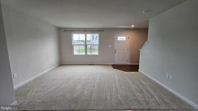 11 ORCHARD RD, Seaford, DE 19973