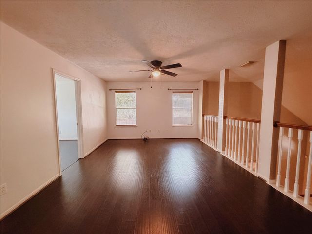 3110 Waters View Drive, Sugar Land, TX 77478
