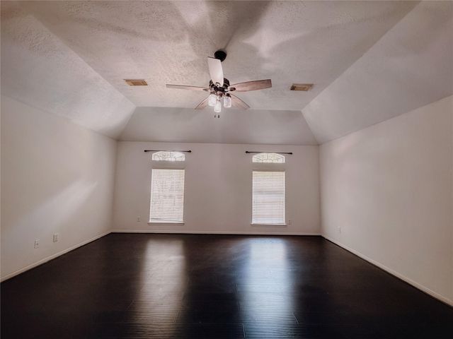 3110 Waters View Drive, Sugar Land, TX 77478