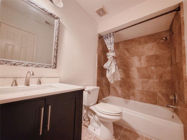 3110 Waters View Drive, Sugar Land, TX 77478