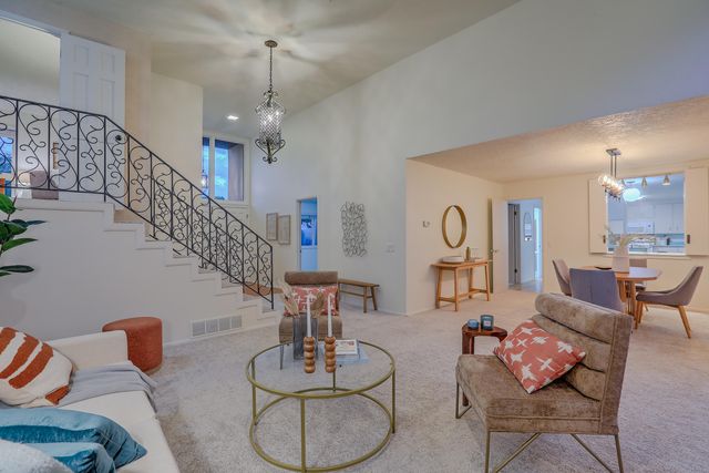 6608 Arroyo Del Oso Avenue NE, Albuquerque, NM 87109