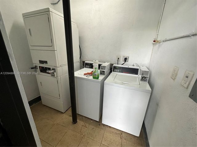 1130 NW 62nd Street 13, Miami, FL 33150