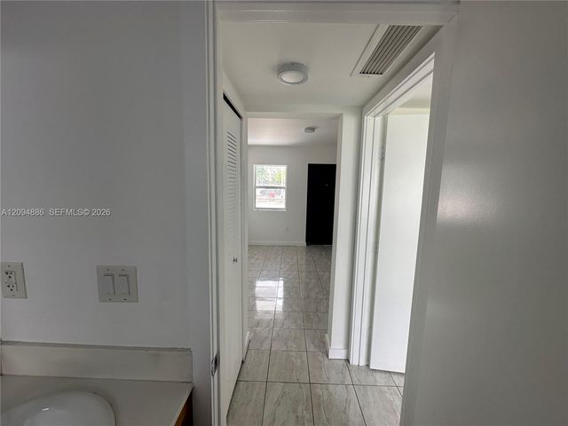 1130 NW 62nd Street 13, Miami, FL 33150
