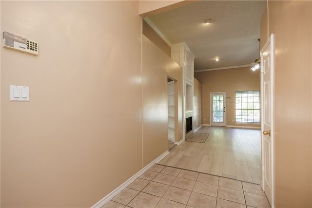 7009 Adbury Dr, Corpus Christi, TX 78413
