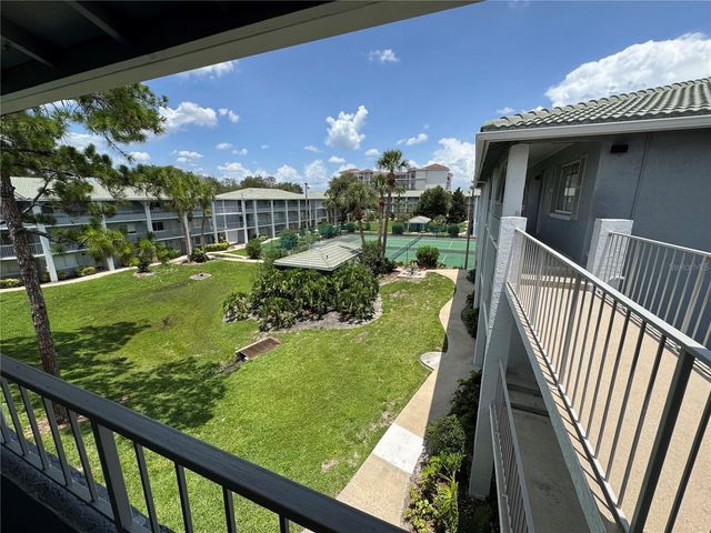 115 OYSTER BAY CIRCLE 300, Altamonte Springs, FL 32701