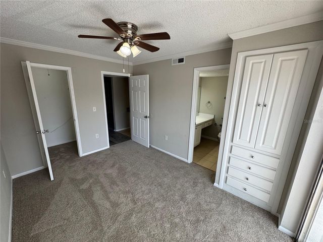 115 OYSTER BAY CIRCLE 300, Altamonte Springs, FL 32701