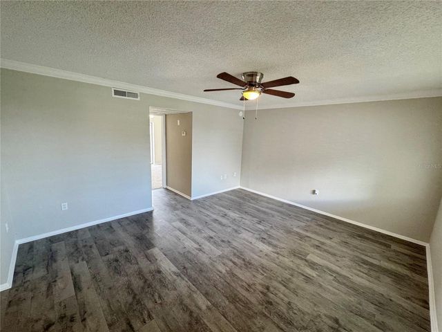 115 OYSTER BAY CIRCLE 300, Altamonte Springs, FL 32701