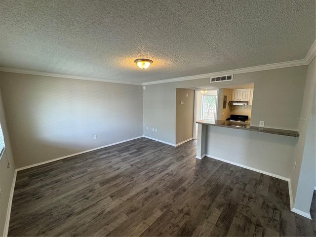 115 OYSTER BAY CIRCLE 300, Altamonte Springs, FL 32701