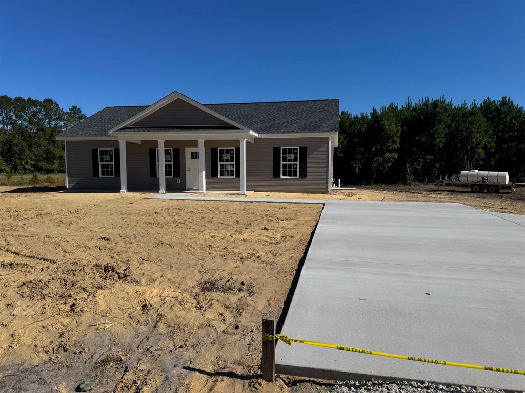 8610 Black Creek Rd., Nichols, SC 29581 — exterior