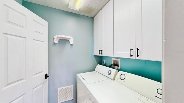 3016 CRYSTAL CREEK BOULEVARD, Orlando, FL 32837