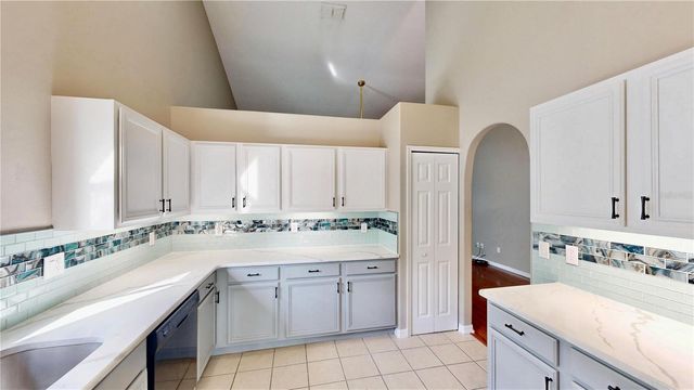 3016 CRYSTAL CREEK BOULEVARD, Orlando, FL 32837