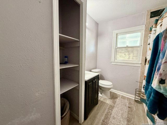 105 Terrell Ave, San Antonio, TX 78214