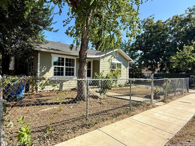 105 Terrell Ave, San Antonio, TX 78214