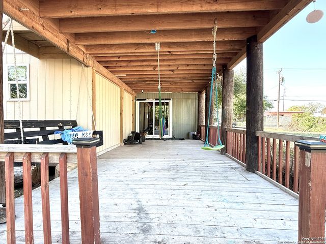 105 Terrell Ave, San Antonio, TX 78214