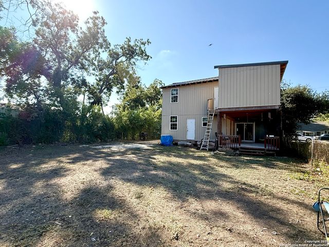 105 Terrell Ave, San Antonio, TX 78214