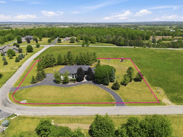 W5443 BOWE LANE, Fond Du Lac, WI 54937