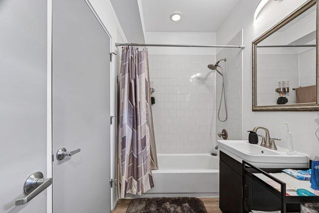 7817 Easton Street, Houston, TX 77017