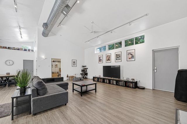7817 Easton Street, Houston, TX 77017