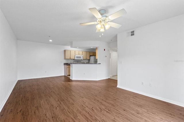 12602 CREST SPRINGS LANE 1331, Orlando, FL 32828