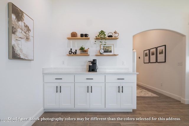 906 Aberdeen Avenue, Carl Junction, MO 64834