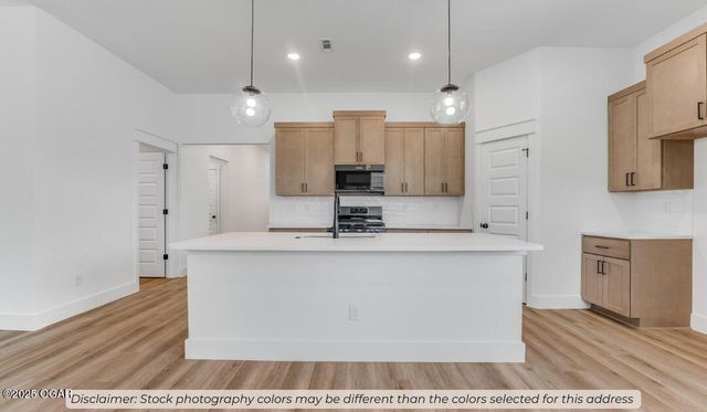 906 Aberdeen Avenue, Carl Junction, MO 64834