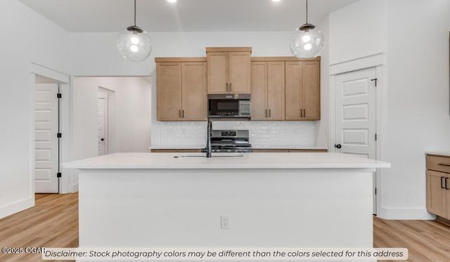 906 Aberdeen Avenue, Carl Junction, MO 64834