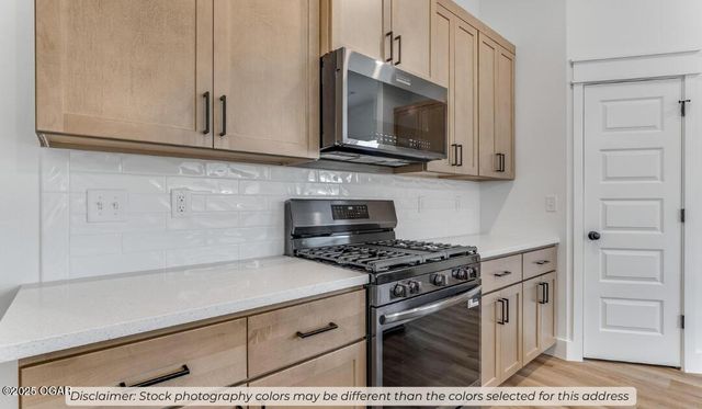 906 Aberdeen Avenue, Carl Junction, MO 64834