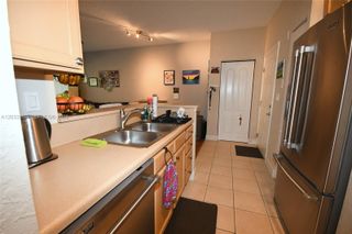 6001 SW 70th St 320, South Miami, FL 33143