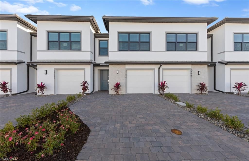 27828 Solis Grande DR, BONITA SPRINGS, FL 34135 — exterior