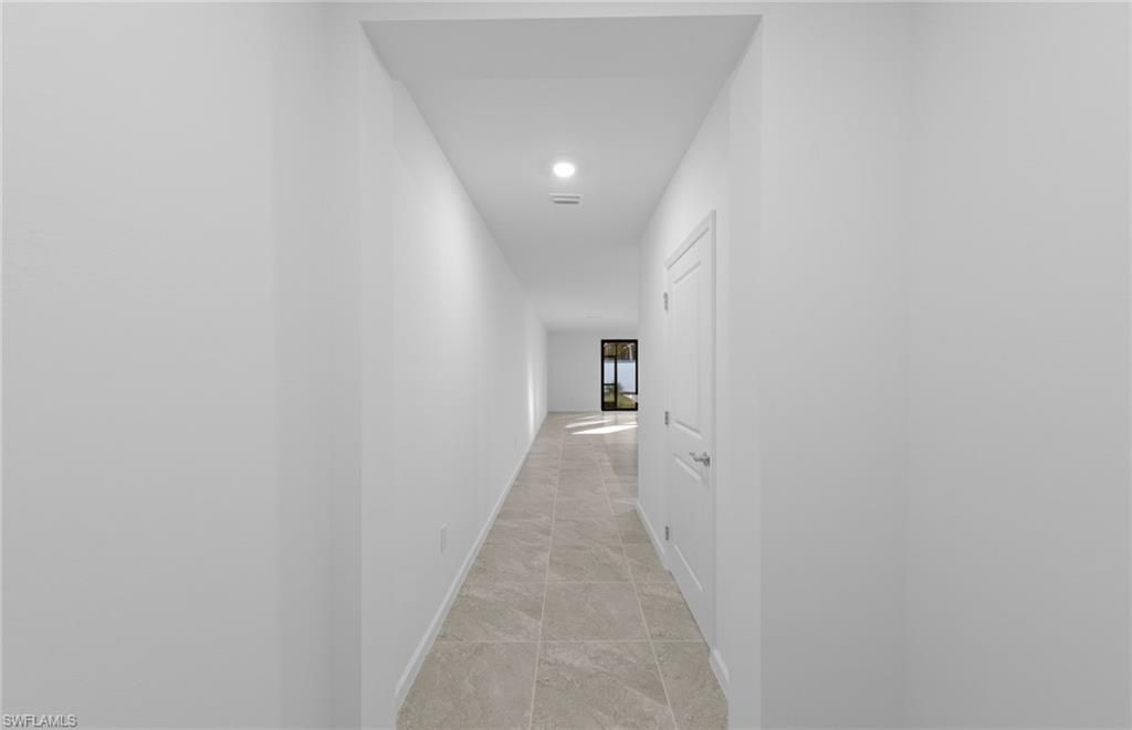 27828 Solis Grande DR, BONITA SPRINGS, FL 34135 — photo 4