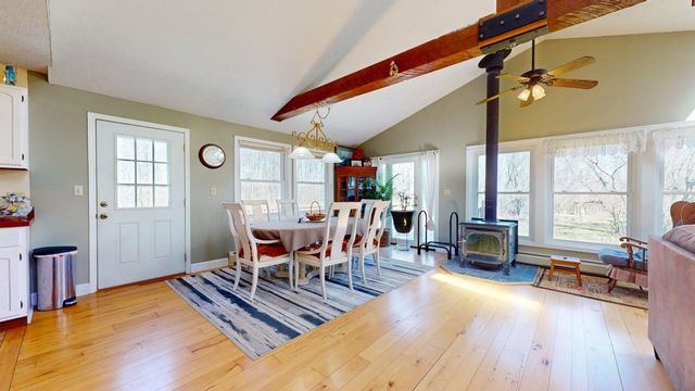 14 Ferry Road, South Hero, VT 05486