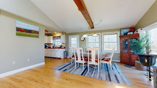 14 Ferry Road, South Hero, VT 05486