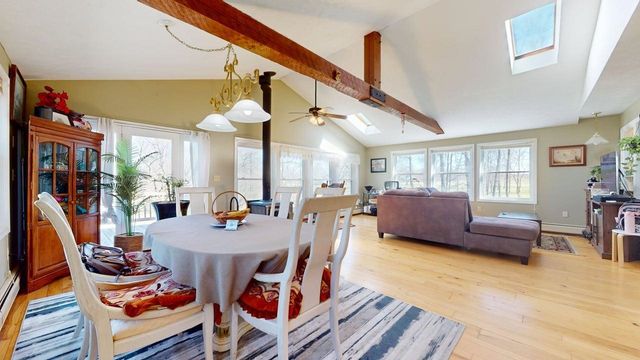 14 Ferry Road, South Hero, VT 05486