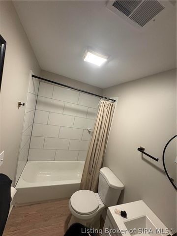 2546 McDonald Street, New Albany, IN 47150