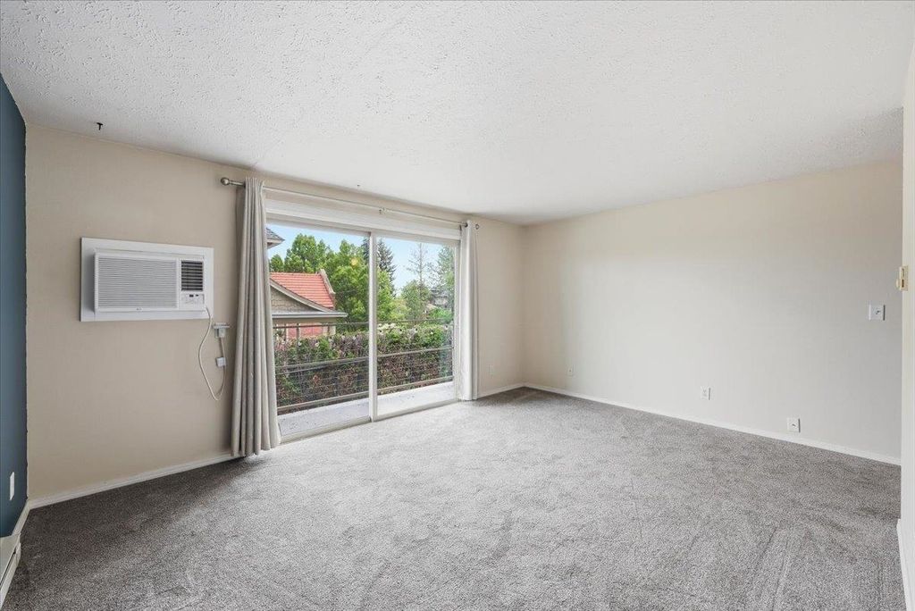 1418 W 6TH Ave, Spokane, WA 99201 photo 3