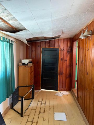 733 Anderson ST, Glasgow, VA 24555