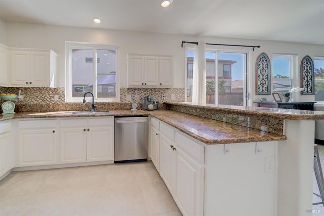 578 Tawny Lake Pl, Fairfield, CA 94534