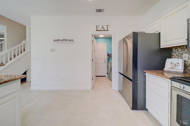 578 Tawny Lake Pl, Fairfield, CA 94534